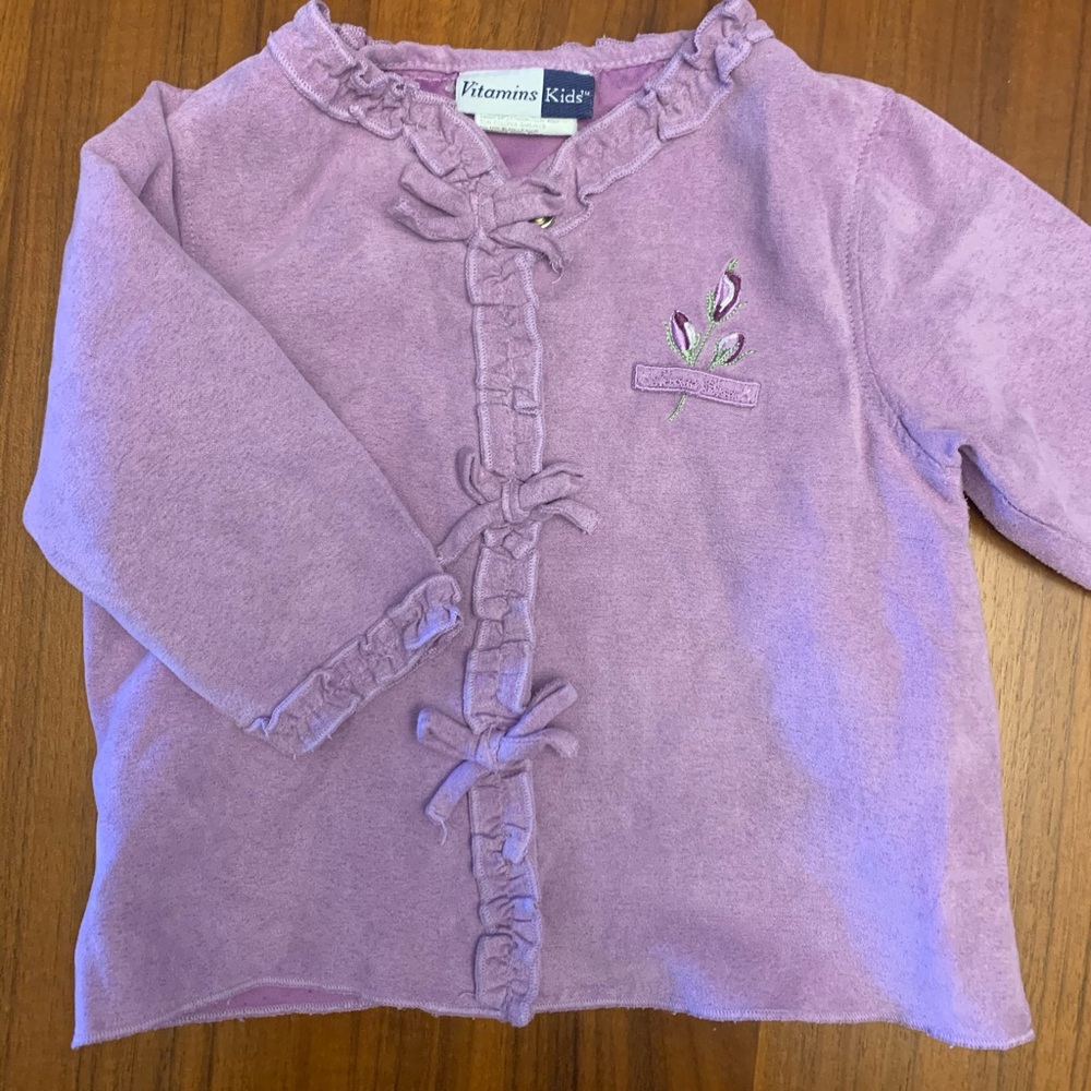 Cardigan - Picture 2 of 3